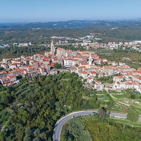 Prázdninový dům Holiday Momjan Ii *